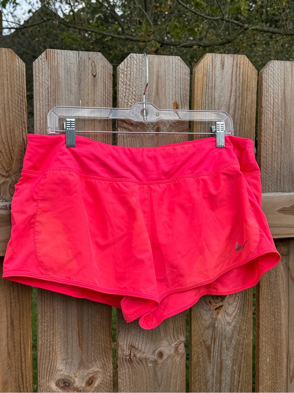 Nike NEON Dri-Fit Shorts Women’s size XL X-Large Athletic Running Gym Pink